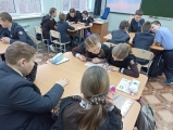 Патриотические уроки проходят в школах города
